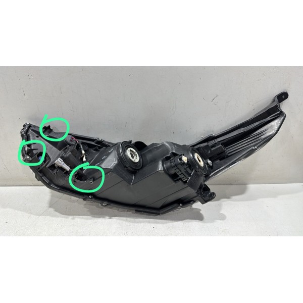 Farol Direito Toyota Yaris 2018 2019 21 2022 C Led (detalhe Farol Direito Toyota Yaris 2018 2019 21 2022 C Led (detalhe