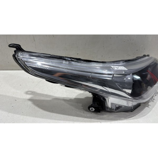 Farol Direito Toyota Yaris 2018 2019 21 2022 C Led (detalhe Farol Direito Toyota Yaris 2018 2019 21 2022 C Led (detalhe