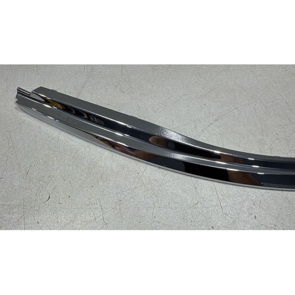 Friso Cromado Farol Direito Toyota Corolla 15/19 5318102070