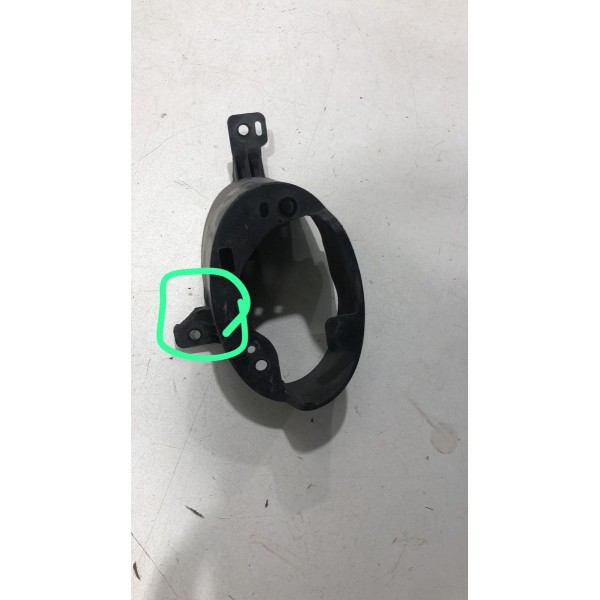 Moldura Farol Milha Direito Honda Hrv 2015/2021 Moldura Farol Milha Direito Honda Hrv 2015/2021
