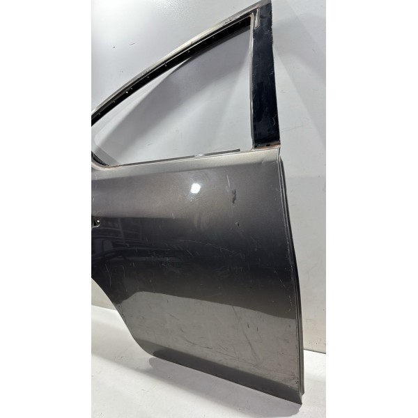 Porta Traseira Direita Nissan Versa 2015 2016 2017 2018 2019 Marrom Porta Traseira Direita Nissan Versa 2015 2016 2017 2018 2019 Marrom