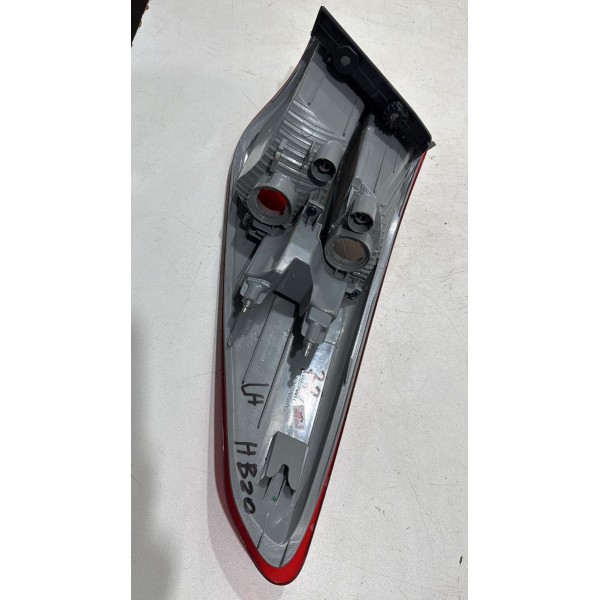 Lanterna Traseira Esquerda Hyundai Hb20 2013 2015 Usado Lanterna Traseira Esquerda Hyundai Hb20 2013 2015 Usado