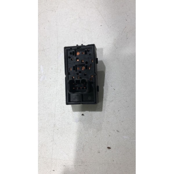 Botão Vidro Elétrico Traseiro Esquerda Cobalt Onix 202008429