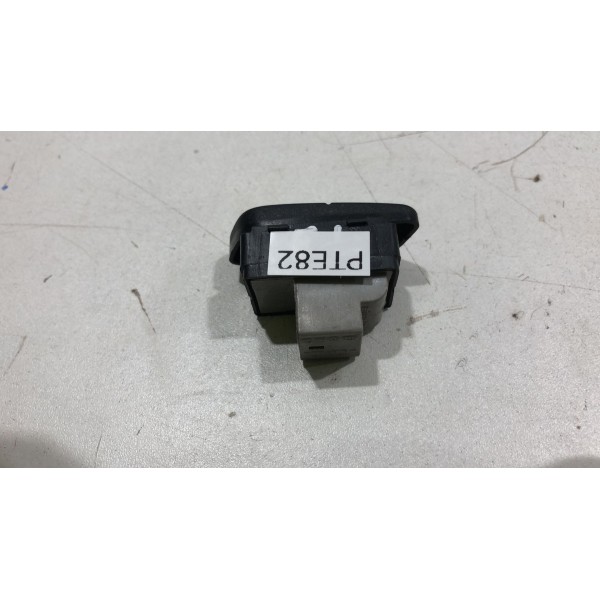 Botão Comando Vidro Traseiro Direita Vw Fox Gol Polo 03 A 05