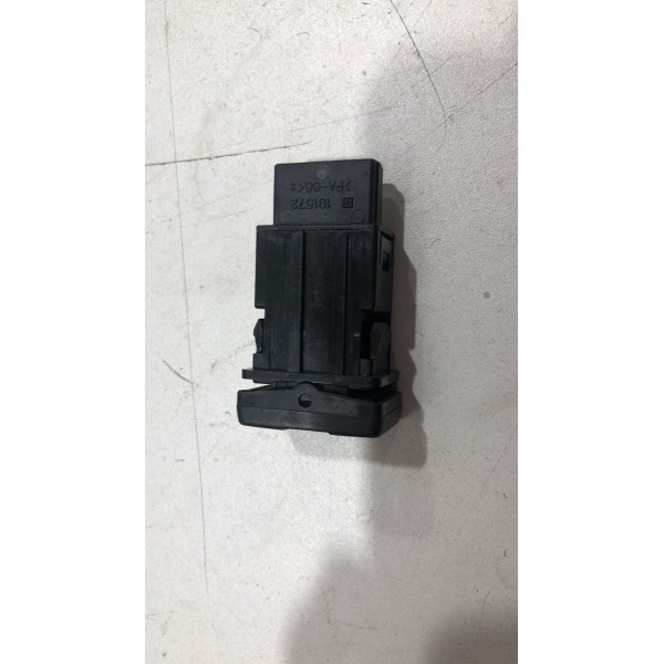 Botão Trava Porta Toyota Etios 2013 A 2020 R191572