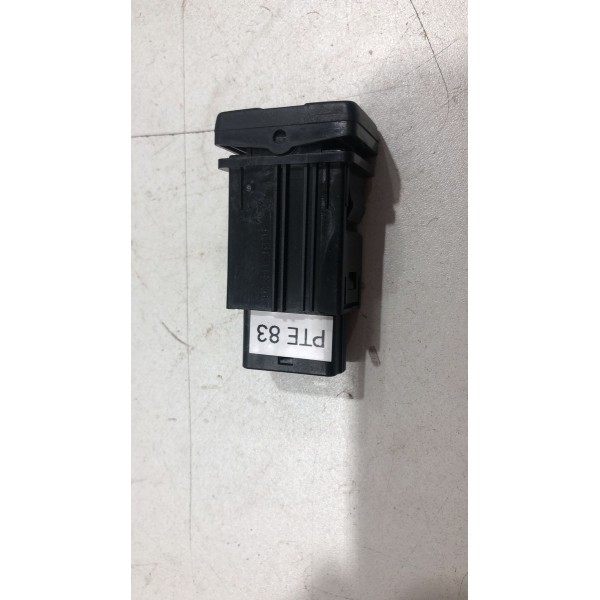 Botão Trava Porta Toyota Etios 2013 A 2020 R191572