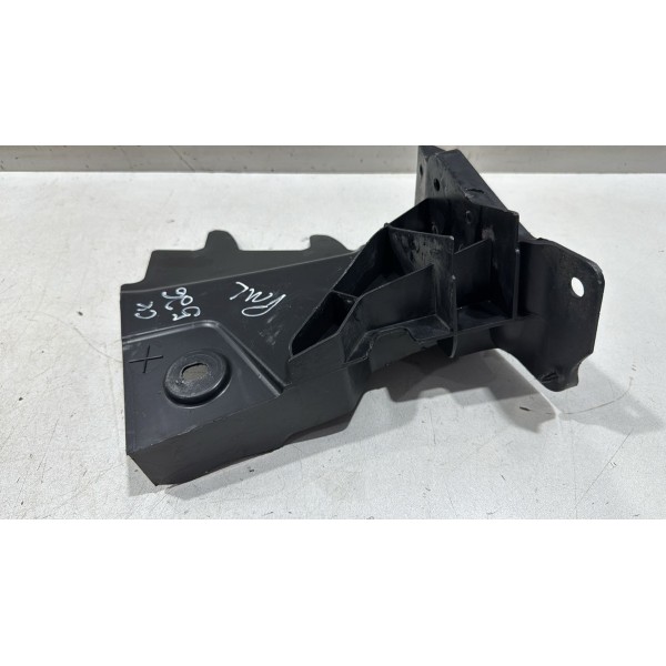 Defletor Radiador Esquerdo Vw Amarok 2011/2020