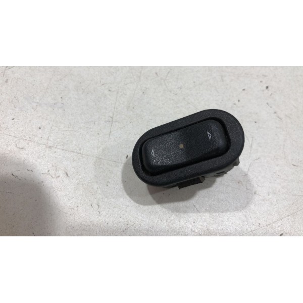 Interruptor Vidro Porta Direita Gm Montana Agile 94724258