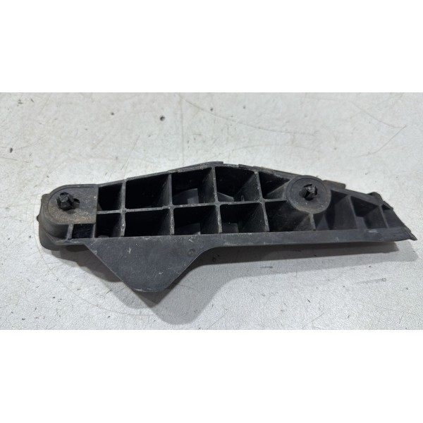 Guia Parachoque Dianteiro Esquerdo Vw Amarok 2010 A 2016