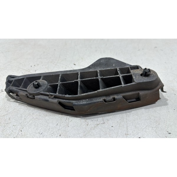 Guia Parachoque Dianteiro Esquerdo Vw Amarok 2010 A 2016