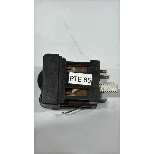 Botão Chave Luz Farol Vw Santana 1992 A 1998 3259415311