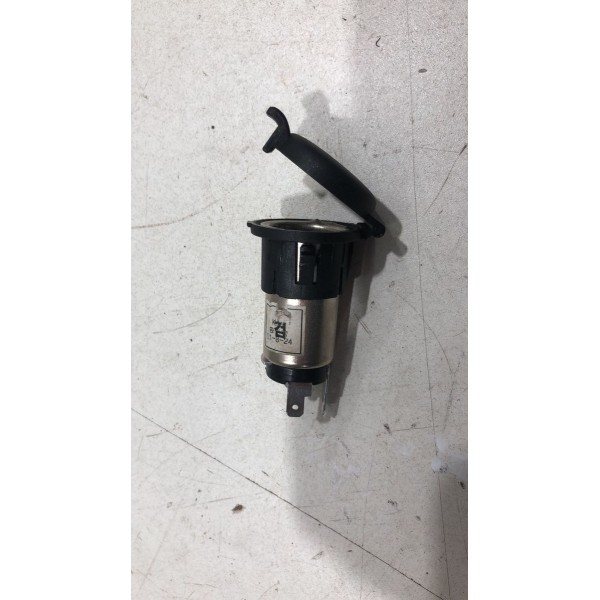Tomada 12v Porta Malas Hyundai Ix35