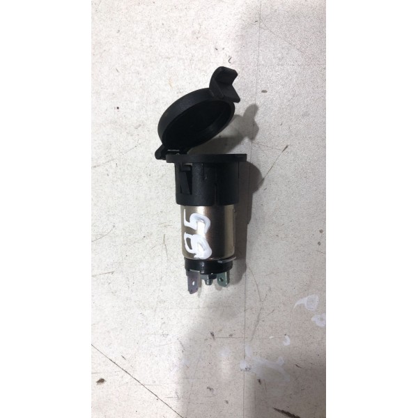 Tomada 12v Porta Malas Hyundai Ix35