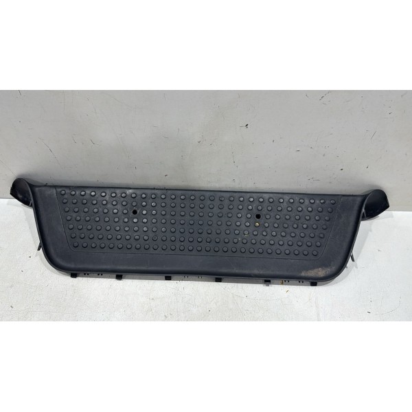 Soleira Pisante Para-choque Traseiro Vw Amarok 2012 Á 2019