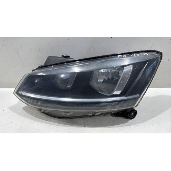 Farol Esquerdo Fox 2015 A 2020 Detalhe