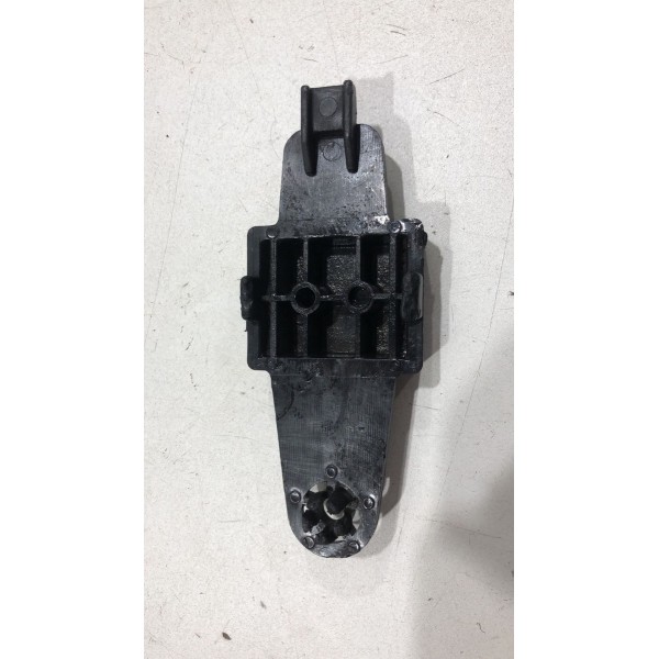 Suporte Fixador Caçamba Vw Amarok 2h5810967a Original