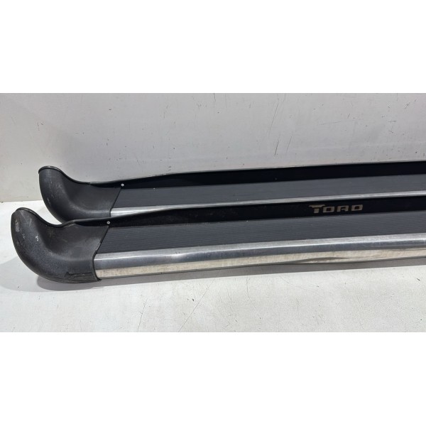 Par Stribo Toro  Detalhes