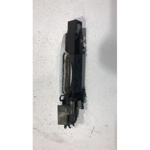 Maçaneta Externa Traseira Esquerda Nissan Frontier 08 A 2016 Maçaneta Externa Traseira Esquerda Nissan Frontier 08 A 2016