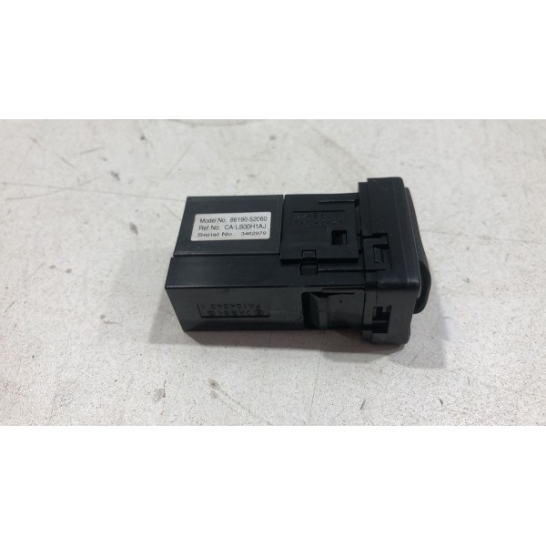 Entrada Usb Aux Painel Toyota Corolla 2015 16 17 18 2019