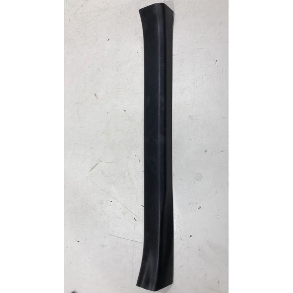 Acabamento Esquerda Corolla 2.0 2016/2017 6791402360 Acabamento Esquerda Corolla 2.0 2016/2017 6791402360