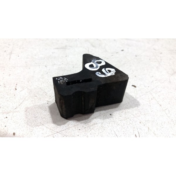 Batente Superior Paralama Capo Nissan Frontier 2008 2015