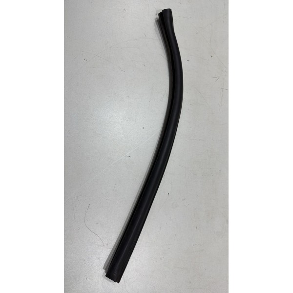Borracha Lateral Traseira Esquerda Jeep Renegade Acabamento.