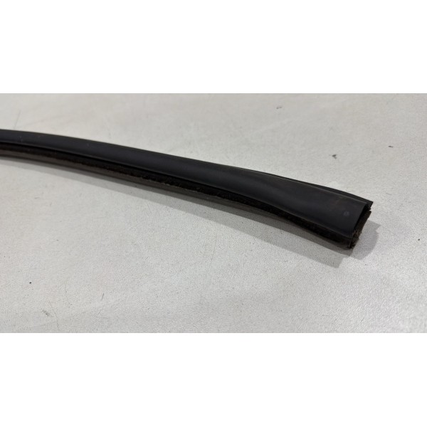Borracha Lateral Traseira Esquerda Jeep Renegade Acabamento