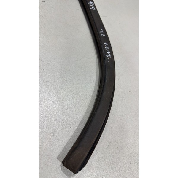 Borracha Lateral Traseira Esquerda Jeep Renegade Acabamento