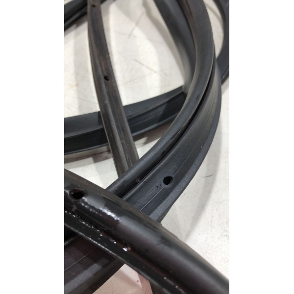 Borracha Guarnição Traseira Direita Outlander Gt 2014/15