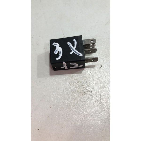 Relê Ventoinha Renault Clio Megane Duster Master 7700414484