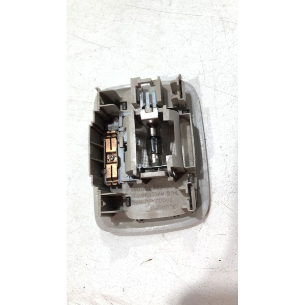 Luz De Teto Mitsubishi Outlander Gt 2014/2015 Mn108119zz