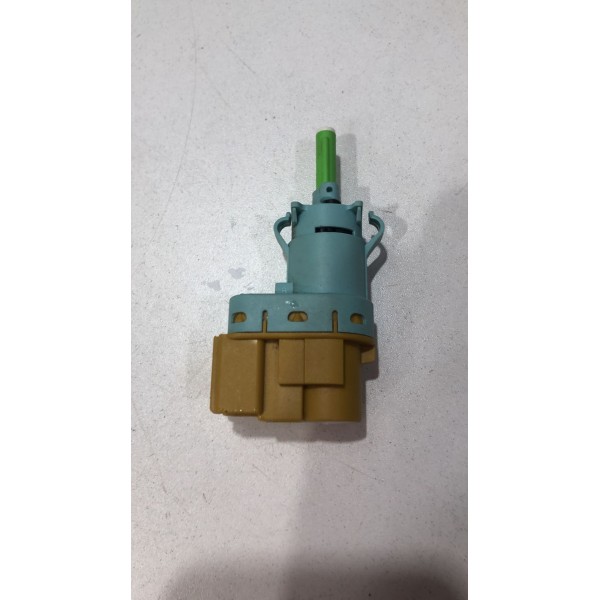 Interruptor Pedal Freio Fiat Toro 2019 2020 2021 52092117