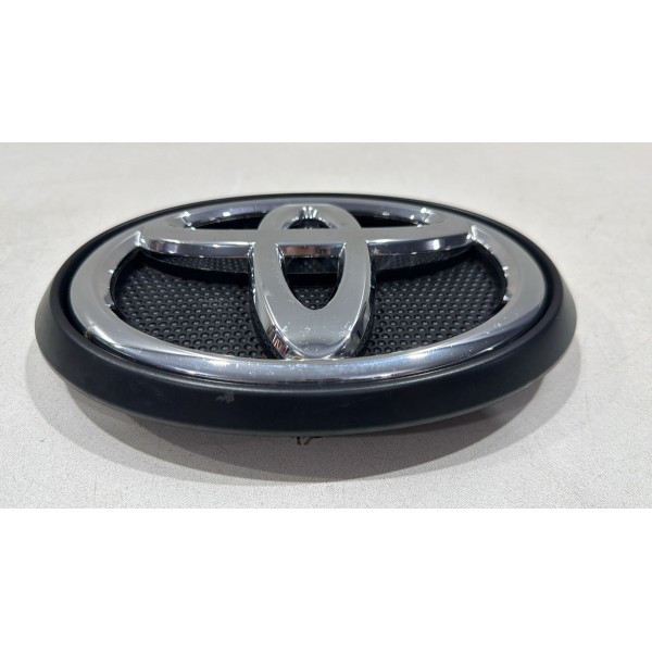 Emblema Grade Frontal Hilux Srx Srv 2016 A 2022 Original