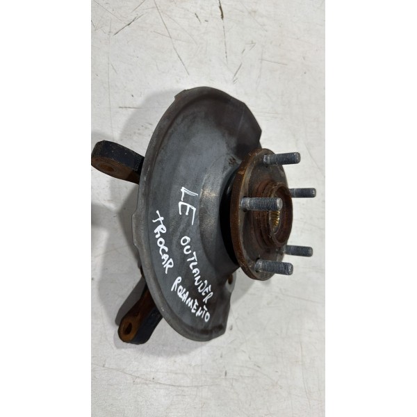 Montante Cubo Dianteiro Esquerdo Outlander 2.0 2014 2015