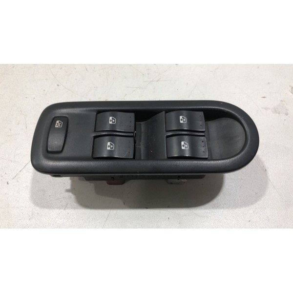 Comando Vidro Elétrico Motorista Renault Duster 2015 2016