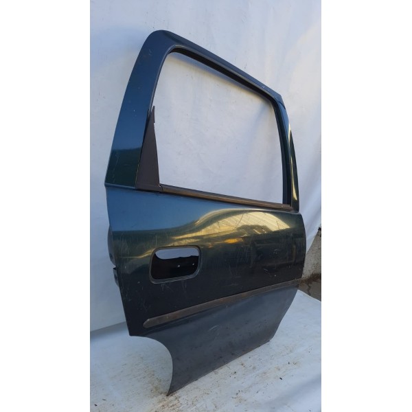 Porta  Corsa Classic 1996/2005 Traseira Direita