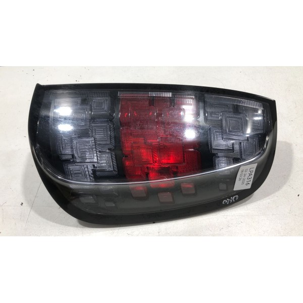 Lanterna Direita Fumê Fiat Uno 2016 17 18 19 2020 Original