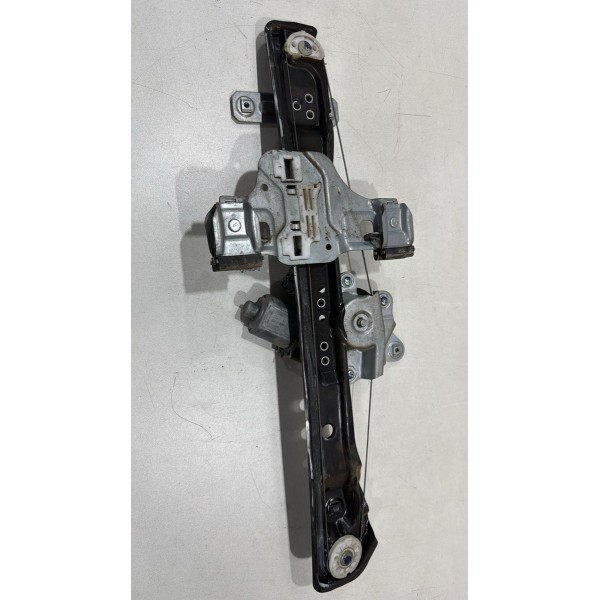 Máquina Vidro Dianteira Esquerda Spin 2013 2014 2015