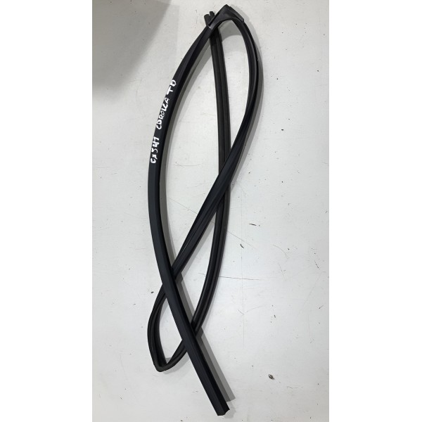 Canaleta Porta Traseira Direita Toyota Corolla 2015 A 2019