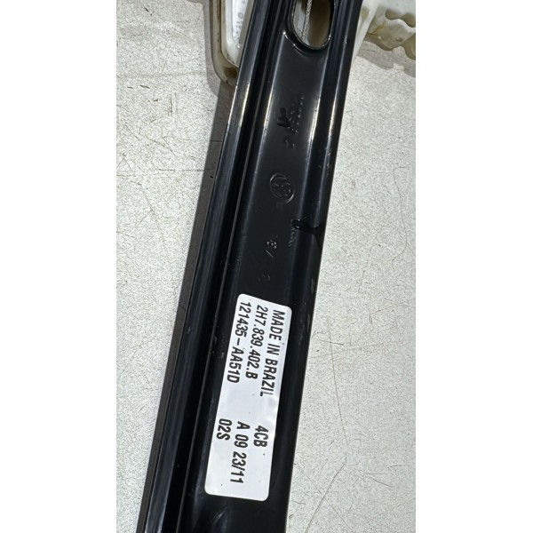 Máquina Vidro Traseiro Direito Volkswagen Amarok 2011/2020