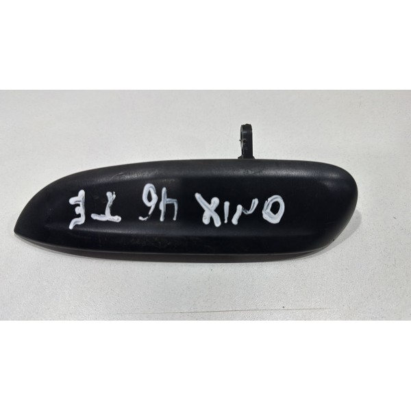Maçaneta Externa Traseira Esquerda Chevrolet Onix 2013