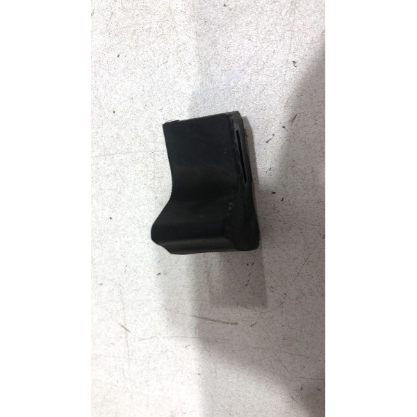 Batente Superior Paralama Capo Nissan Frontier 2008 Á 2016 Batente Superior Paralama Capo Nissan Frontier 2008 Á 2016