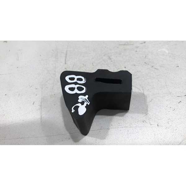 Batente Superior Paralama Capo Nissan Frontier 2008 Á 2016