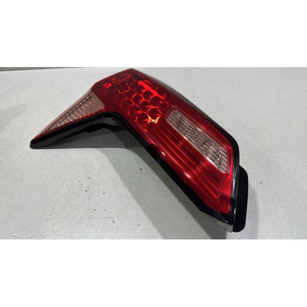 Lanterna Esquerda Da Tampa Honda Hrv 2015 A 2018 Original