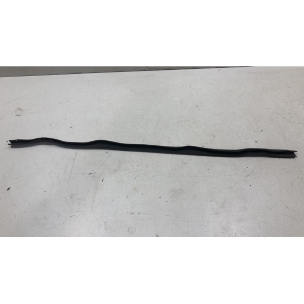 Borracha Frontal Capo Nissan Frontier 2012 Á 2016 Original