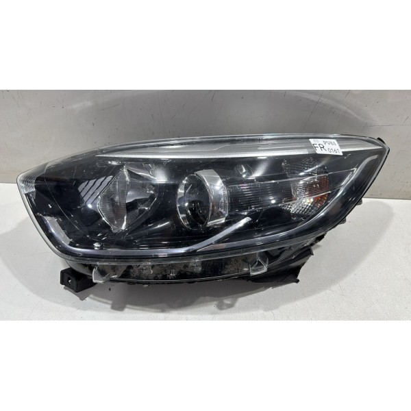 Farol Captur 17 18 19 20 21 Lado Esquerdo  Avaria