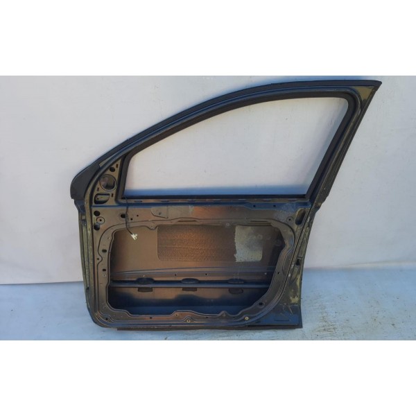 Porta Dianteira Direita Stilo 04 05 06 07 08 09 10 Usada