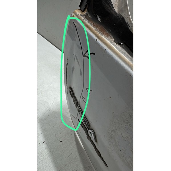 Tampa Traseira Porta Mala Gm Corsa Hatch 4 Portas 1999 2000