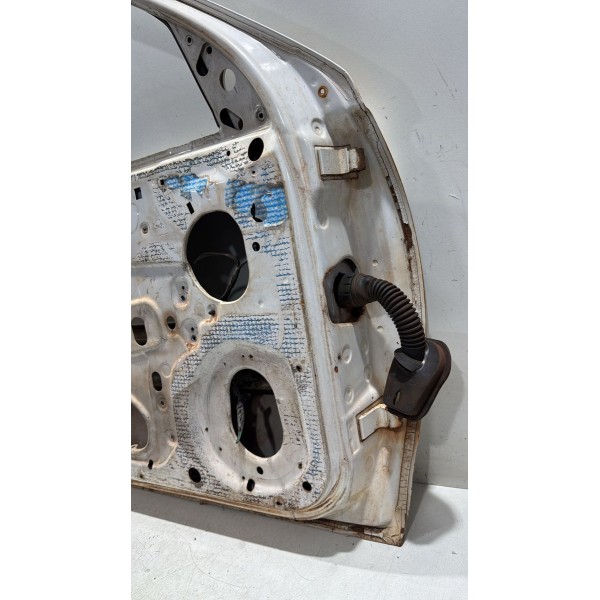 Porta Dianteira Esquerda Gm Corsa 4p 1998 1999 2000