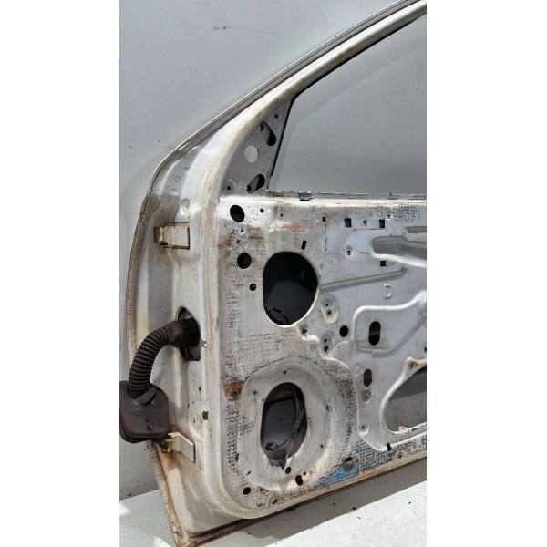 Porta Dianteira Direita Gm Corsa 4p 1998 1999 2000